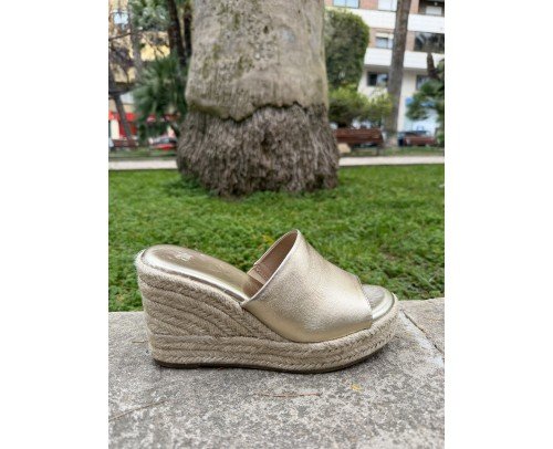 Zueco de cu&ntilde;a gold