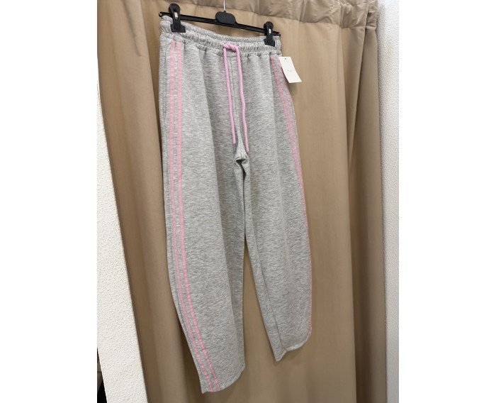 pantalon gris rosa