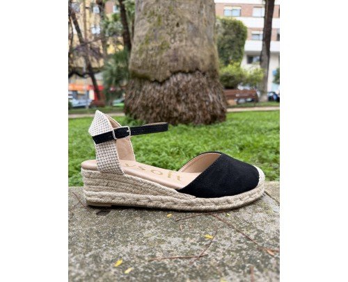 alpargata 25M102 negro