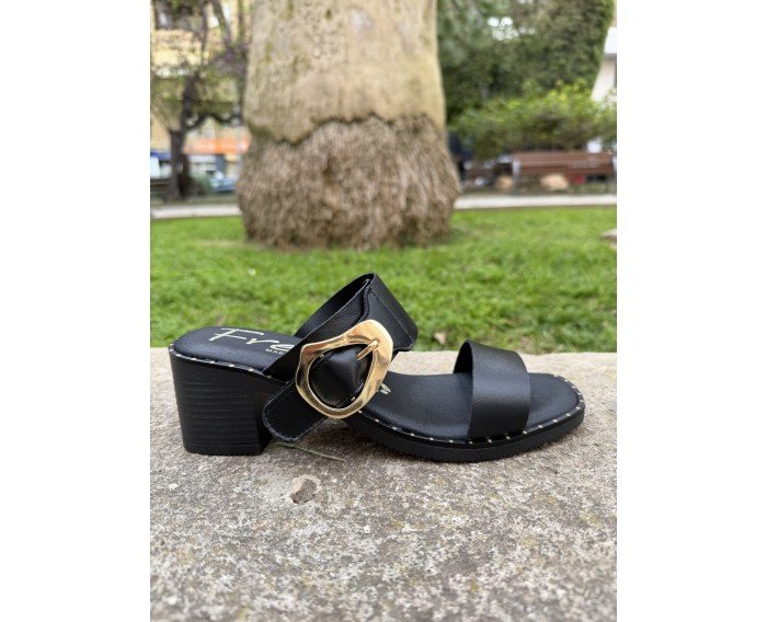 sandalia negro 555