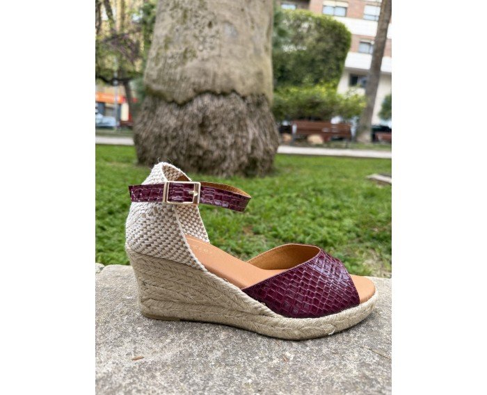 alpargata Narnia granate