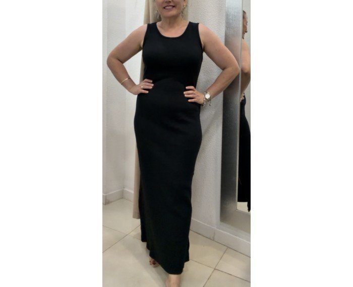 vestido básico negro