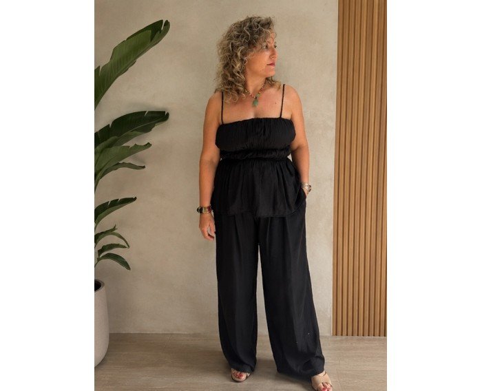 conjunto  bombacho negro