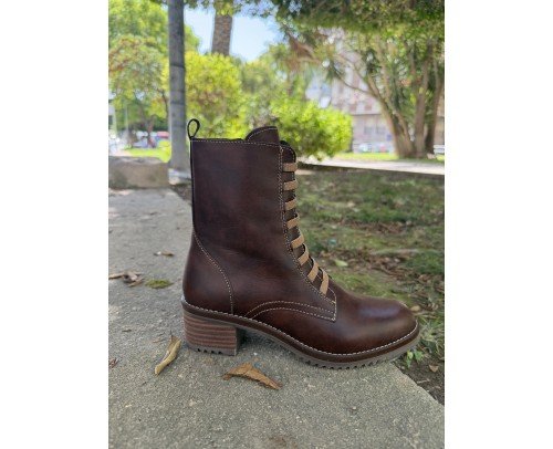 botin cuero 2325