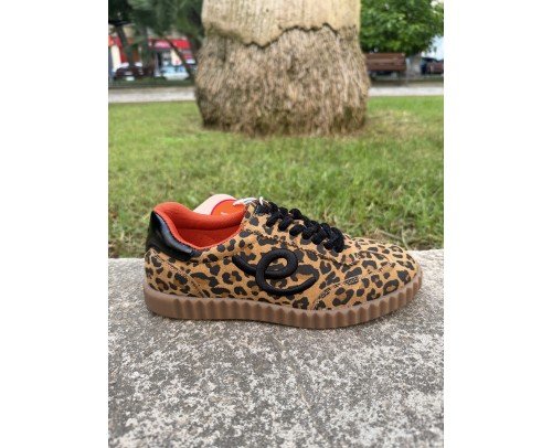 deportivo leopardo Elena Bloom