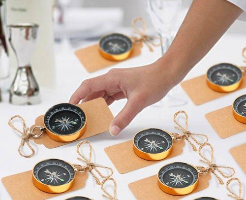 set 50 brújulas con tarjeta kraft