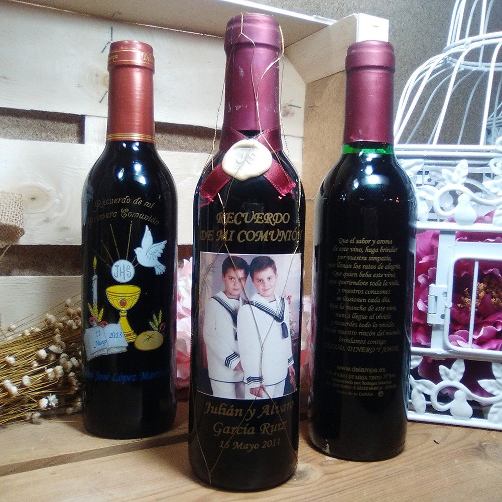 Regala botellas de vino con etiquetas personalizadas el día de tu boda o de  su Comunión, con 11 Ánforas