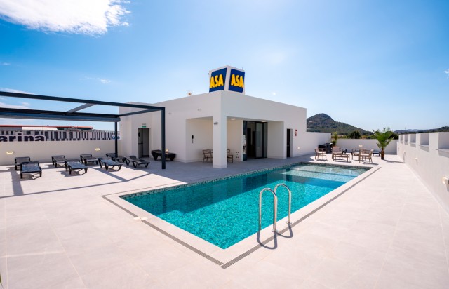 aperturahotelasalamarina03.jpg