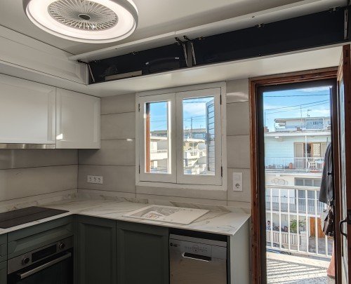 Elevable Blum Aventos HK-xs Push