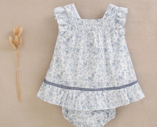 Jesusito con braguita niña de flores azul de Dadati - Colección Blue Monday