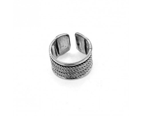 Anillo de plata envejecido