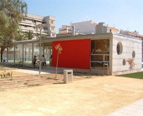 CAFETERÍA EN PLAZA
